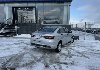 Подержанный автомобиль LADA (ВАЗ) Vesta Sedan 2024 года (5 фото)