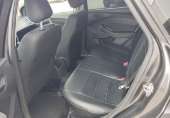 Подержанный автомобиль Ford Focus Hatchback 2018 года (12 фото)