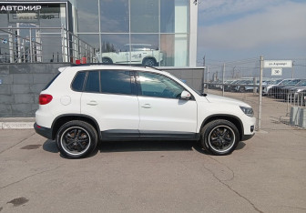 Подержанный автомобиль Volkswagen Tiguan 2012 года (4 фото)