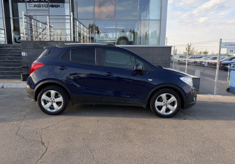Подержанный автомобиль Opel Mokka 2013 года (4 фото)