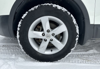 Подержанный автомобиль Nissan Qashqai 2010 года (14 фото)