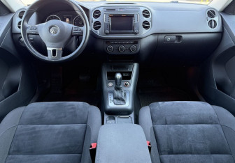 Подержанный автомобиль Volkswagen Tiguan 2015 года (10 фото)