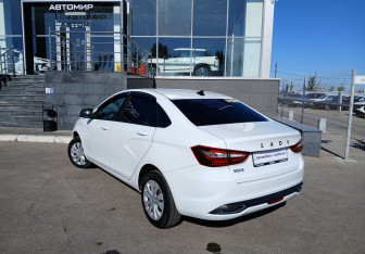 Подержанный автомобиль LADA (ВАЗ) Vesta Sedan 2024 года (7 фото)