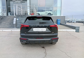 Подержанный автомобиль Haval F7 2024 года (6 фото)