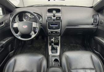 Подержанный автомобиль Geely Emgrand EC7 Sedan 2013 года (10 фото)