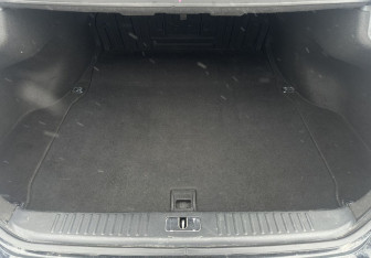 Подержанный автомобиль Hyundai Equus 2014 года (18 фото)