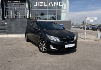 Подержанный автомобиль Kia Rio Sedan 2014 года (3 фото)