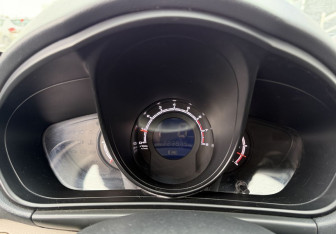 Подержанный автомобиль Lifan X60 2012 года (9 фото)