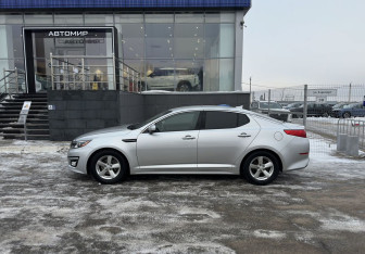 Подержанный автомобиль Kia Optima Sedan 2014 года (8 фото)