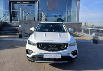 Подержанный автомобиль Geely Atlas Pro 2023 года (2 фото)