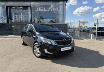 Подержанный автомобиль Kia Rio Sedan 2012 года (3 фото)