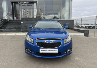 Подержанный автомобиль Chevrolet Cruze Sedan 2011 года (2 фото)