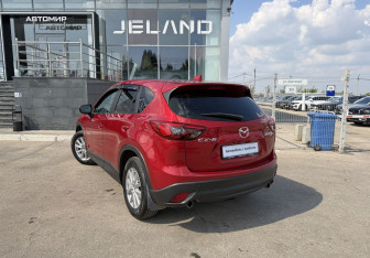 Подержанный автомобиль Mazda CX-5 2016 года (7 фото)