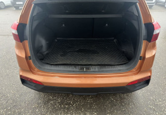 Подержанный автомобиль Hyundai Creta 2017 года (15 фото)