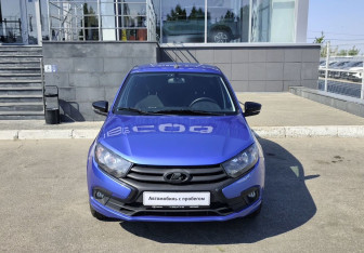 Подержанный автомобиль LADA (ВАЗ) Granta Sedan 2021 года (2 фото)
