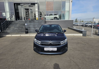 Подержанный автомобиль Citroen C4 Sedan 2019 года (2 фото)
