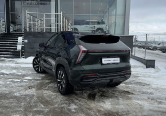 Подержанный автомобиль Geely Atlas 2024 года (7 фото)