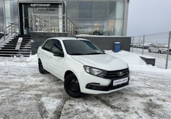 Подержанный автомобиль LADA (ВАЗ) Granta Sedan 2019 года (3 фото)