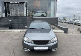 Подержанный автомобиль Daewoo Gentra Sedan 2014 года (2 фото)