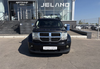 Подержанный автомобиль Dodge Nitro 2007 года (2 фото)