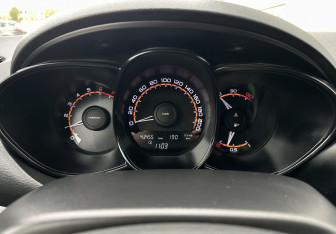 Подержанный автомобиль LADA (ВАЗ) Vesta Sedan 2021 года (9 фото)