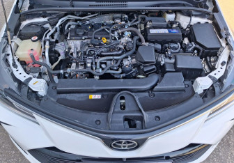 Подержанный автомобиль Toyota Corolla Sedan 2021 года (13 фото)
