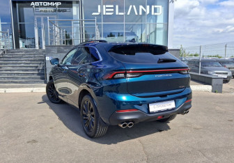 Подержанный автомобиль Forthing T5 EVO 2024 года (7 фото)