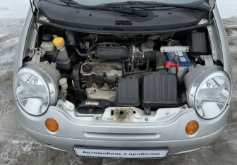 Подержанный автомобиль Daewoo Matiz 2006 года (14 фото)