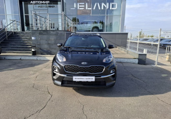 Подержанный автомобиль Kia Sportage 2021 года (2 фото)
