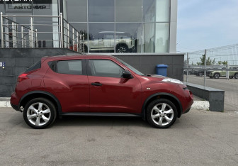 Подержанный автомобиль Nissan Juke 2013 года (4 фото)