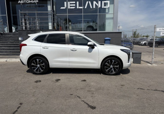 Подержанный автомобиль Haval Jolion 2022 года (4 фото)