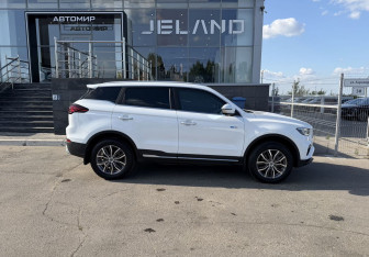 Подержанный автомобиль Geely Atlas Pro 2023 года (4 фото)