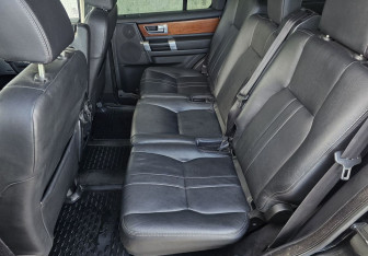 Подержанный автомобиль Land Rover Discovery 2012 года (12 фото)
