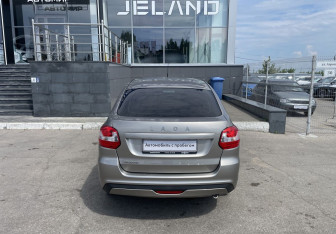 Подержанный автомобиль LADA (ВАЗ) Granta Hatchback 2021 года (6 фото)