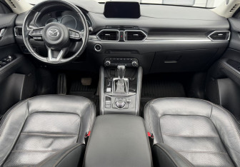 Подержанный автомобиль Mazda CX-5 2019 года (10 фото)