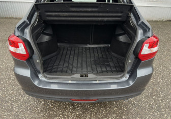 Подержанный автомобиль LADA (ВАЗ) Granta Liftback 2017 года (13 фото)