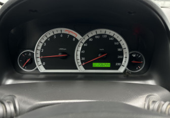 Подержанный автомобиль Chevrolet Captiva 2007 года (9 фото)