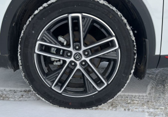 Подержанный автомобиль Changan CS55PLUS 2024 года (14 фото)