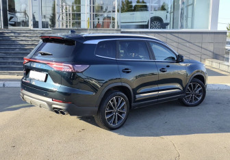 Подержанный автомобиль Chery Tiggo 8 Pro Max 2023 года (5 фото)