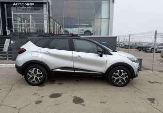 Подержанный автомобиль Renault Kaptur 2019 года (4 фото)
