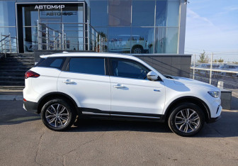 Подержанный автомобиль Geely Atlas Pro 2023 года (4 фото)