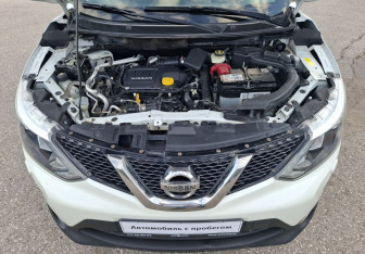 Подержанный автомобиль Nissan Qashqai 2014 года (14 фото)