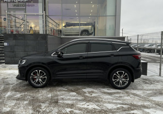 Подержанный автомобиль Geely Coolray 2021 года (8 фото)