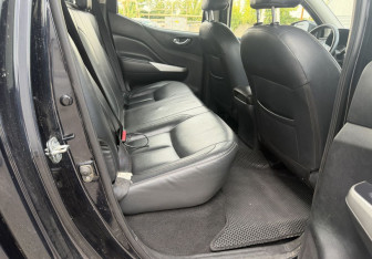 Подержанный автомобиль DongFeng DF6 2022 года (12 фото)
