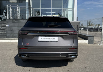 Подержанный автомобиль Jaecoo J8 2024 года (6 фото)