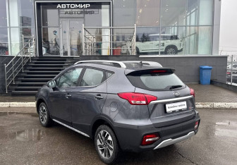 Подержанный автомобиль JAC JS3 2023 года (7 фото)