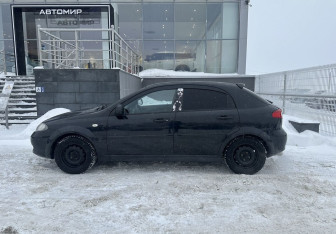 Подержанный автомобиль Chevrolet Lacetti Hatchback 2010 года (8 фото)