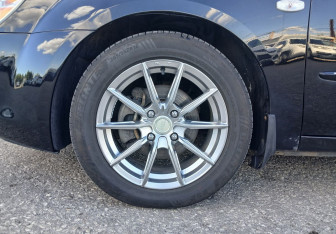 Подержанный автомобиль Kia Cerato Sedan 2006 года (14 фото)