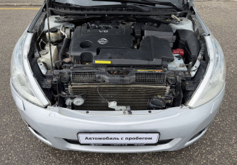 Подержанный автомобиль Nissan Teana 2009 года (13 фото)