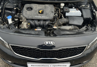 Подержанный автомобиль Kia Cerato Sedan 2018 года (13 фото)